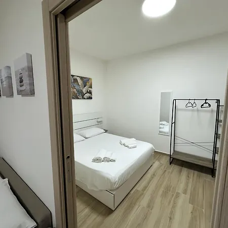 Casa Domily - Ristrutturati Ed Accessoriati A Due Passi Dal Mare Apartmán *
